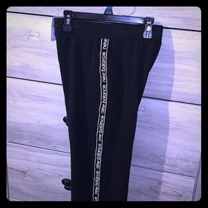 Boy’s new balance sweats